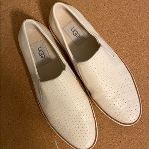 Ugg cream leather slip on size 7.5